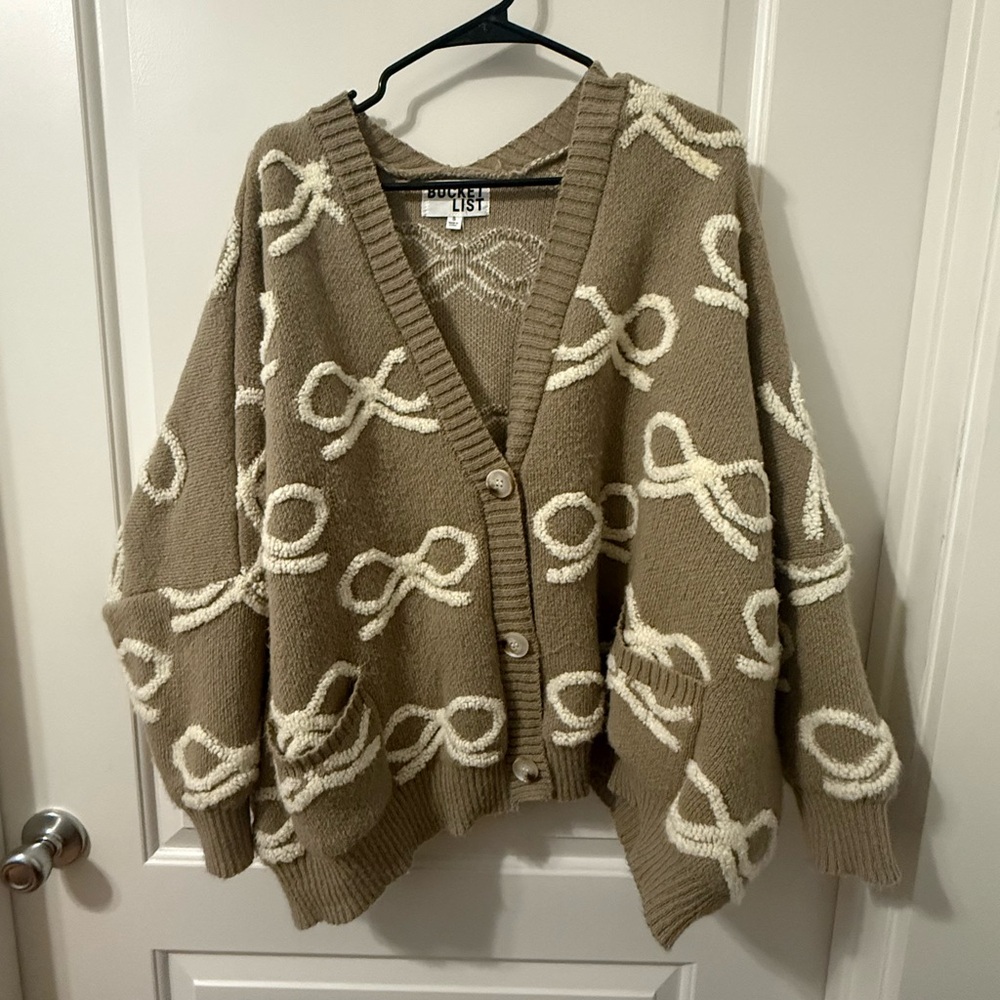 BUCKETLIST Tan and Cream Bow Cardigan